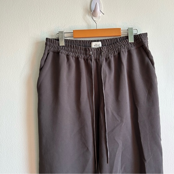 Aritzia Wilfred Buffon Grey Jogger Pants - Picture 3 of 10